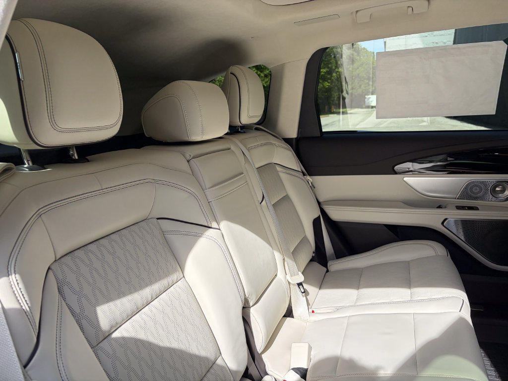 New 2026 Lincoln Nautilus Black Label AWD/4WD image 27