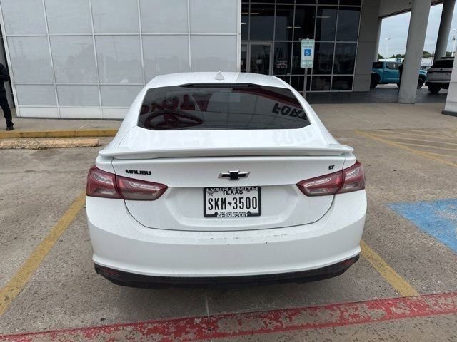 Used 2022 Chevrolet Malibu LT w/ Sport Edition FWD image 7