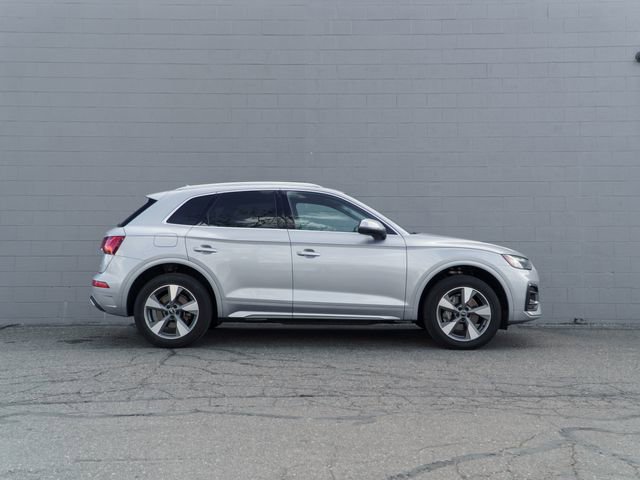 Used 2023 Audi Q5 2.0T Premium Plus w/ Premium Plus Package AWD/4WD image 8