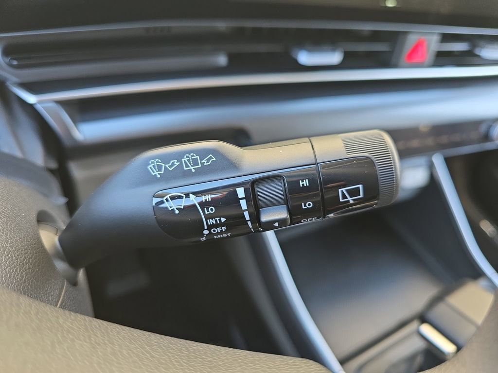 New 2026 Kia Carnival LX image 16