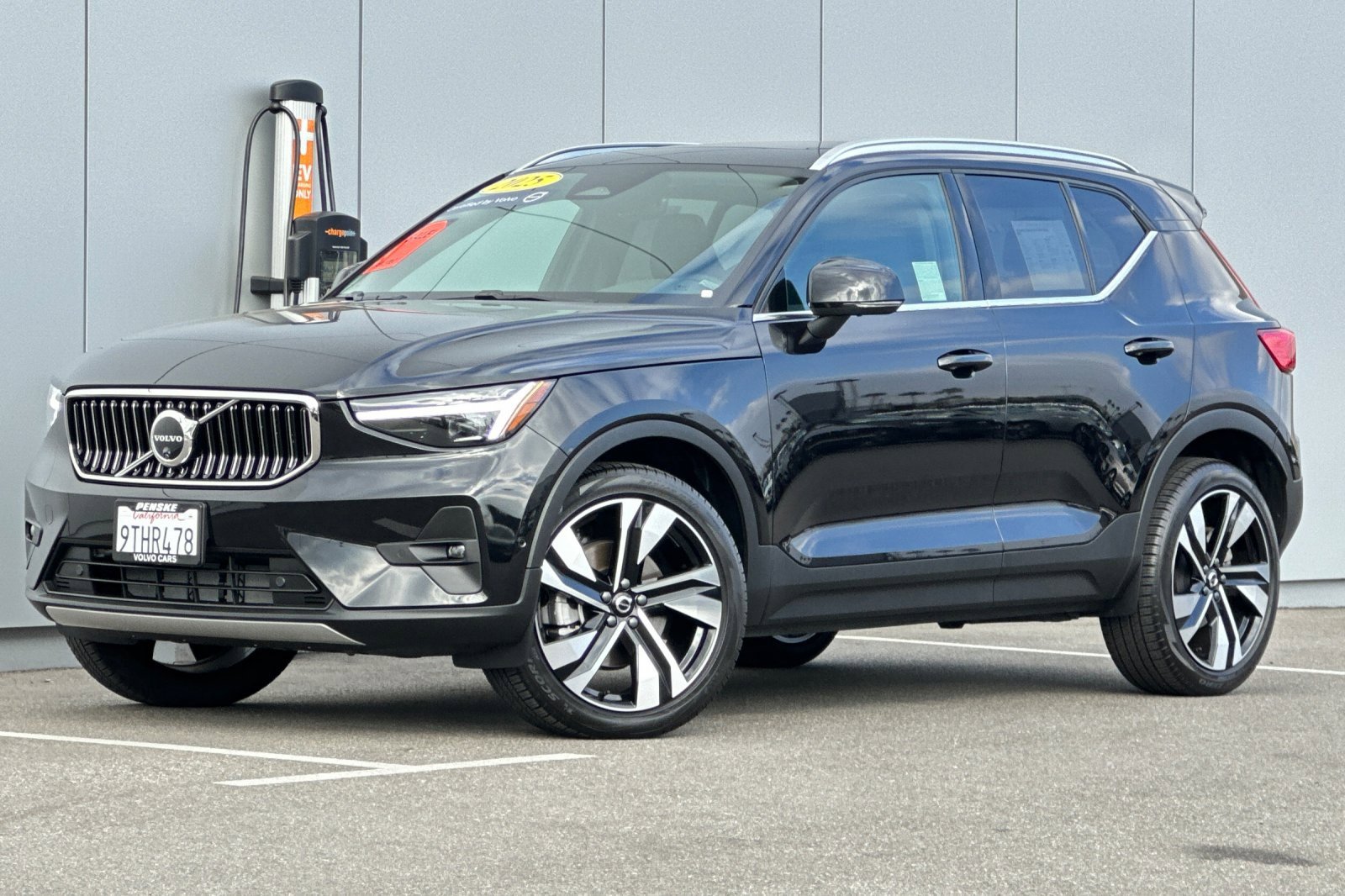 Certified 2025 Volvo XC40 B5 Plus w/ Climate Package