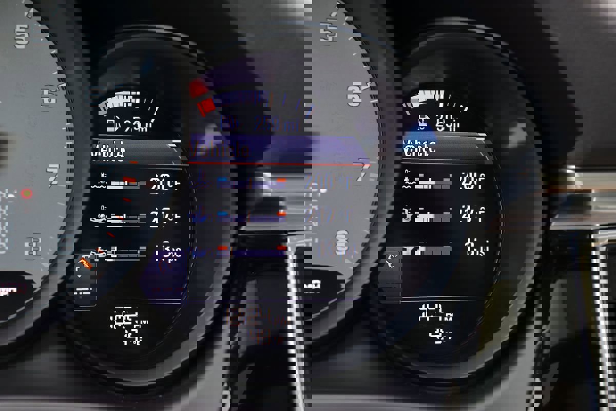 Used 2017 Porsche Macan S image 18