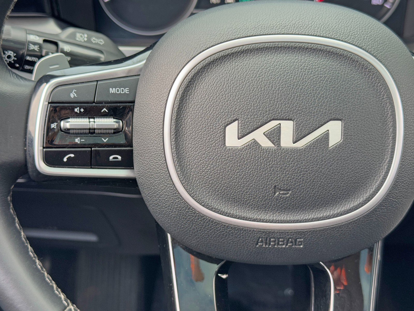 Used 2022 Kia Sorento SX w/ Panoramic Sunroof Package image 20