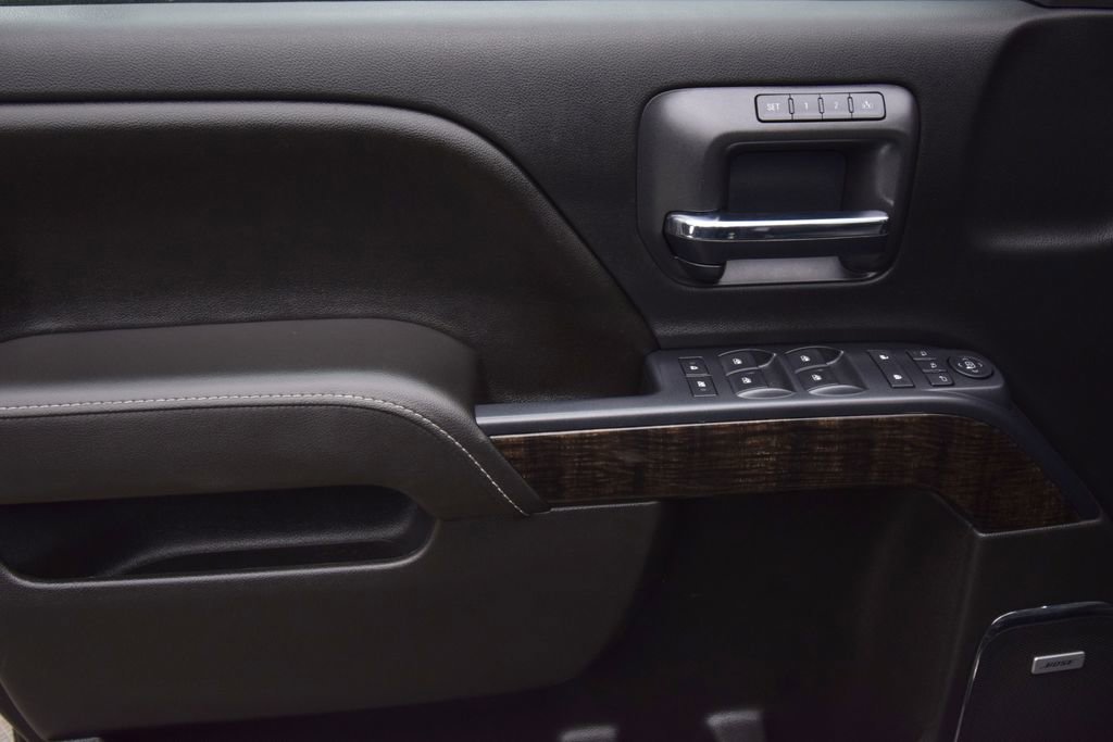 Used 2016 GMC Sierra 2500 Denali w/ Driver Alert Package image 28