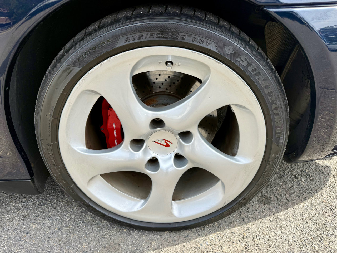 Used 2004 Porsche 911 Carrera 4S image 11