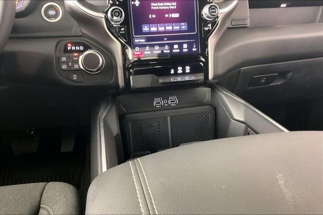 New 2026 RAM 1500 4x4 Crew Cab image 7