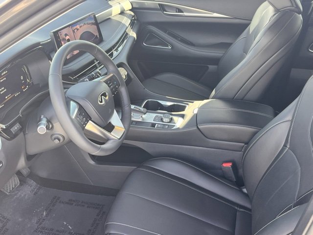 Certified 2026 INFINITI QX60 Luxe w/ Cargo Package image 11