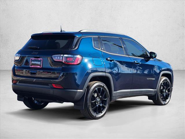 Used 2026 Jeep Compass Latitude AWD/4WD image 5