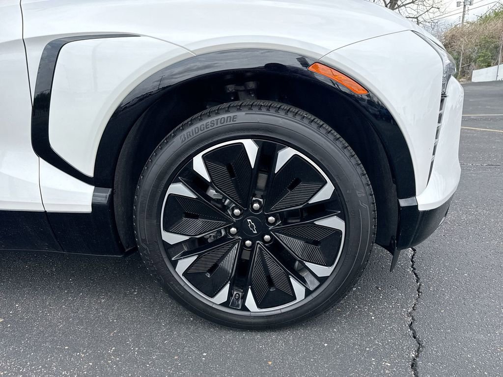 Certified 2024 Chevrolet Blazer EV RS image 10