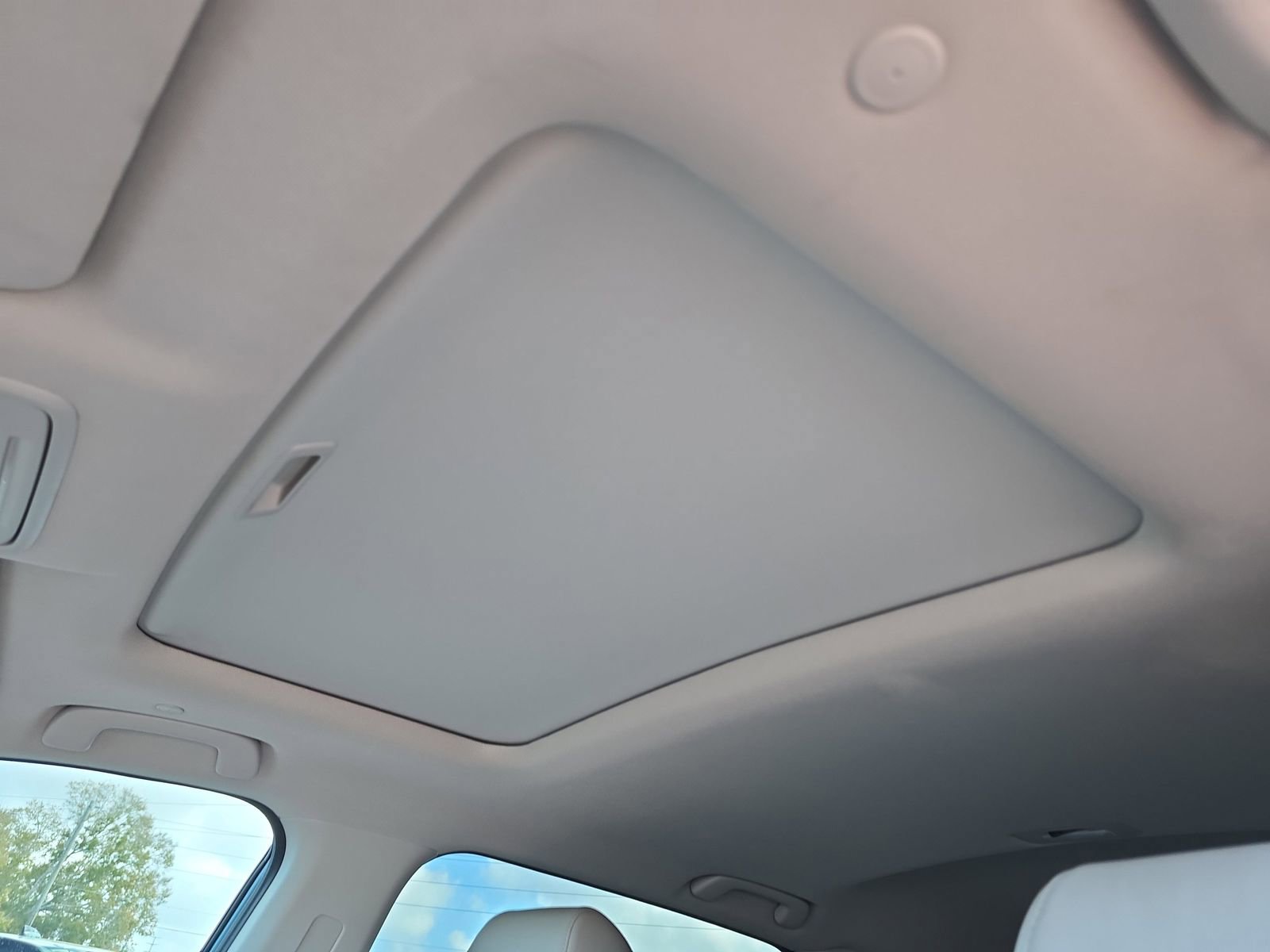 Used 2025 Honda CR-V EX-L image 17