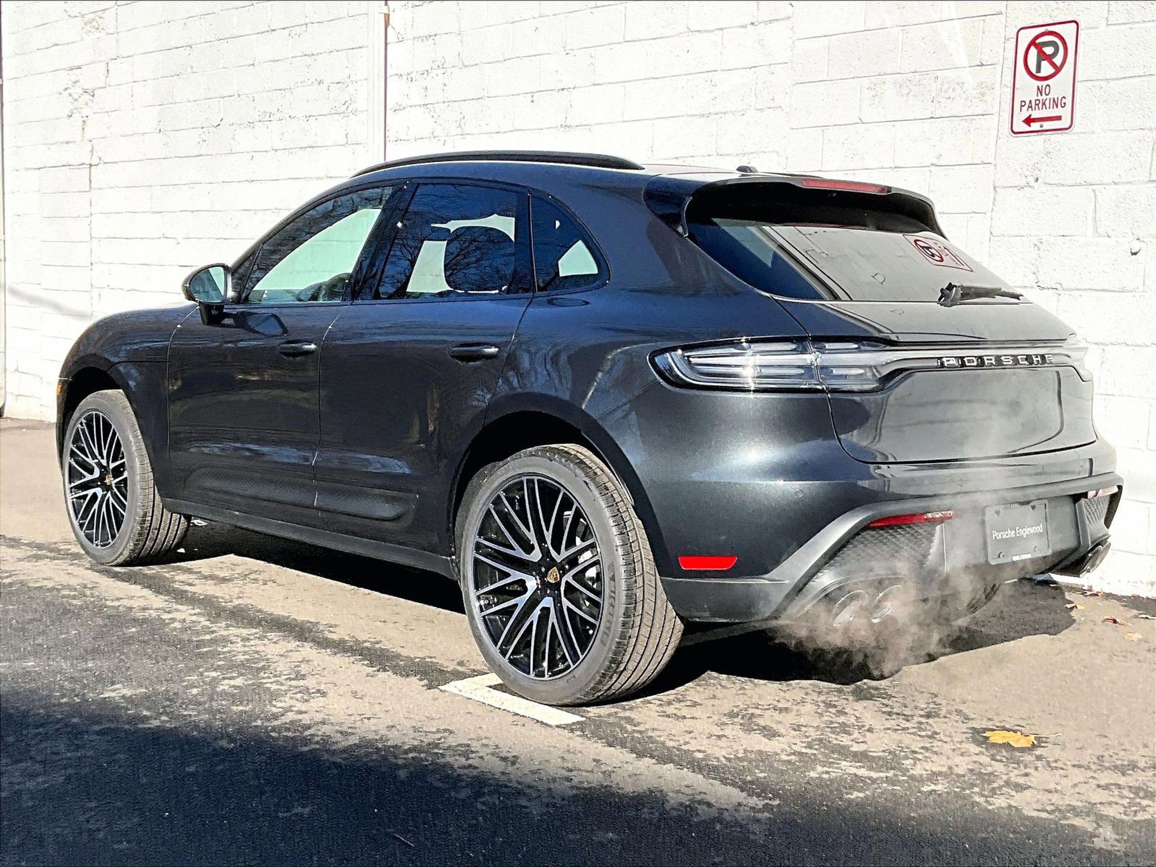 New 2026 Porsche Macan image 3