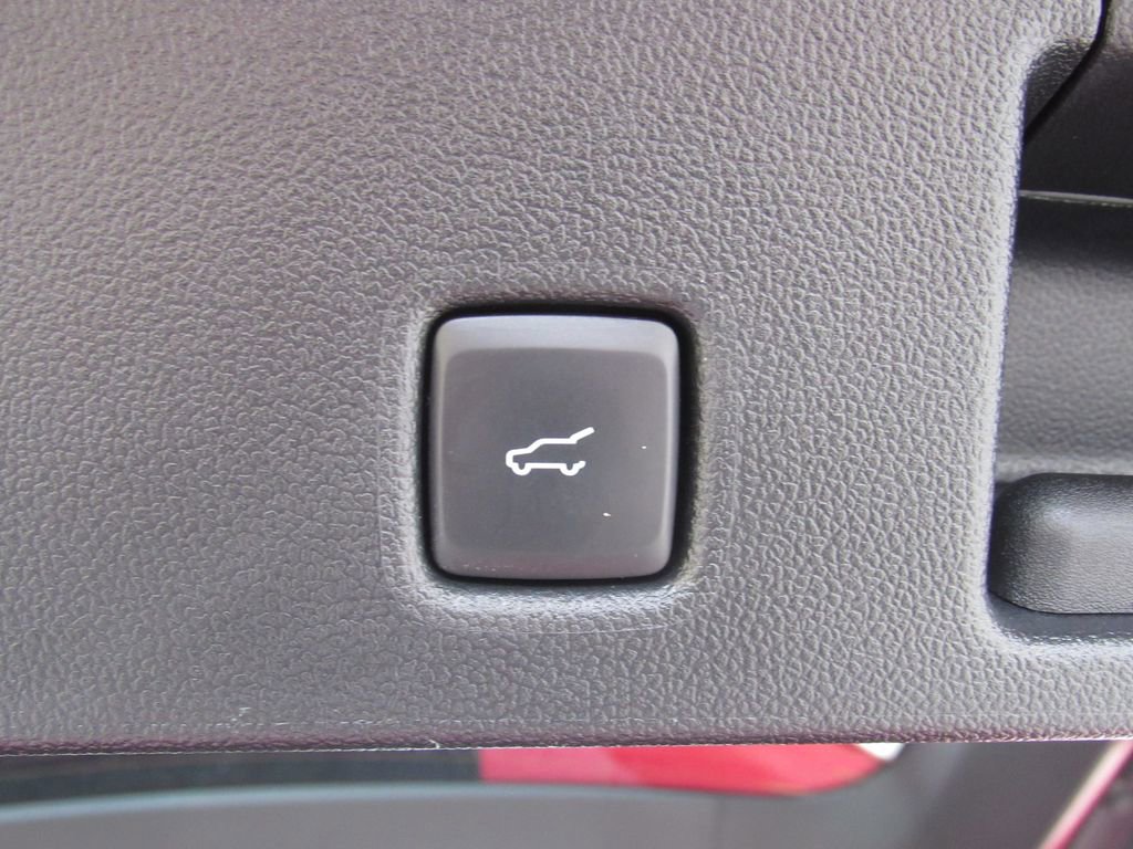 Used 2024 Ford Escape ST-Line w/ Tech Pack #1 AWD/4WD image 22