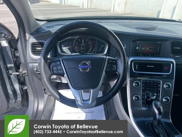 Used 2016 Volvo S60 T5 Cross Country Platinum image 13