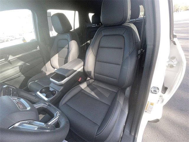 New 2026 GMC Terrain Elevation image 19