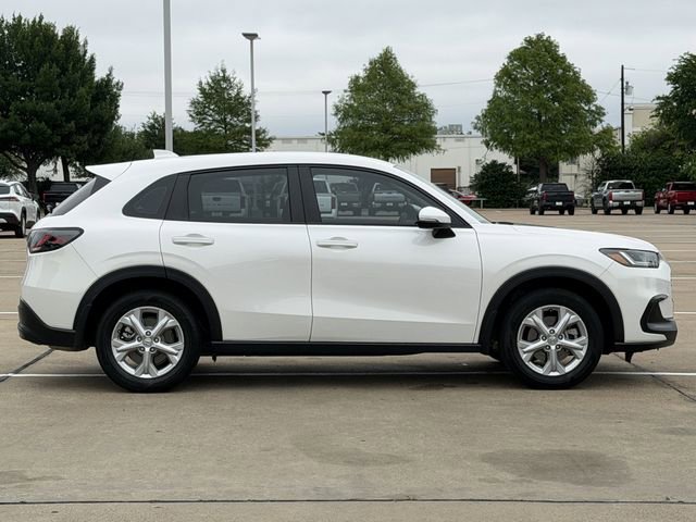 Used 2025 Honda HR-V LX image 3