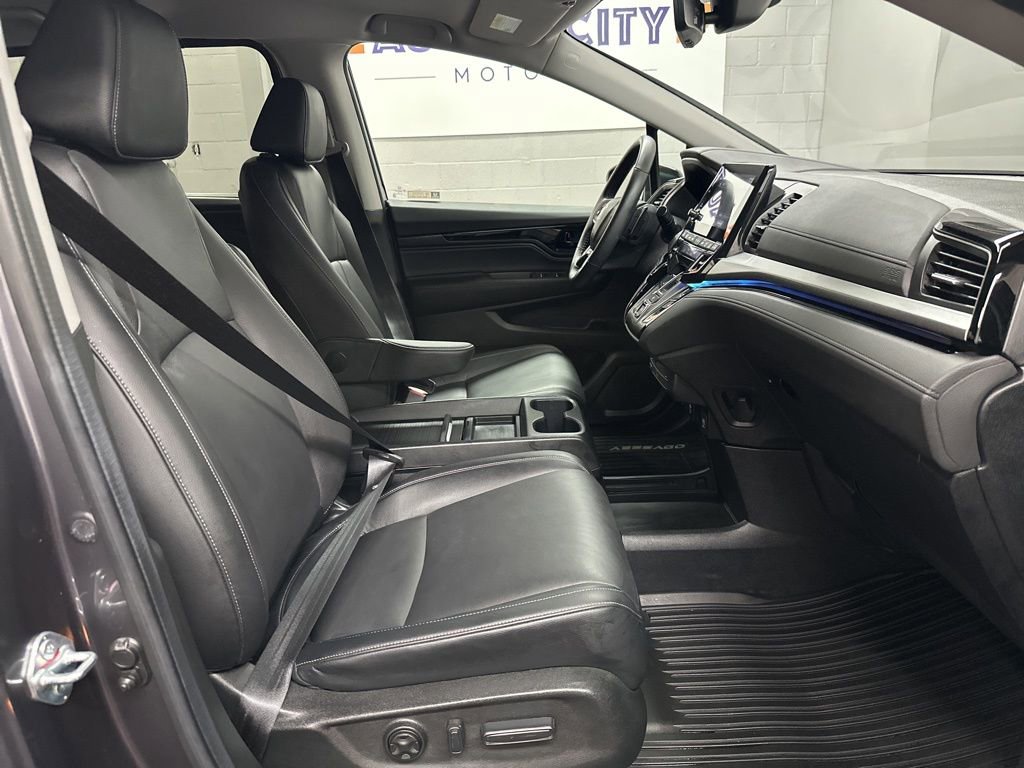 Used 2024 Honda Odyssey Touring image 21