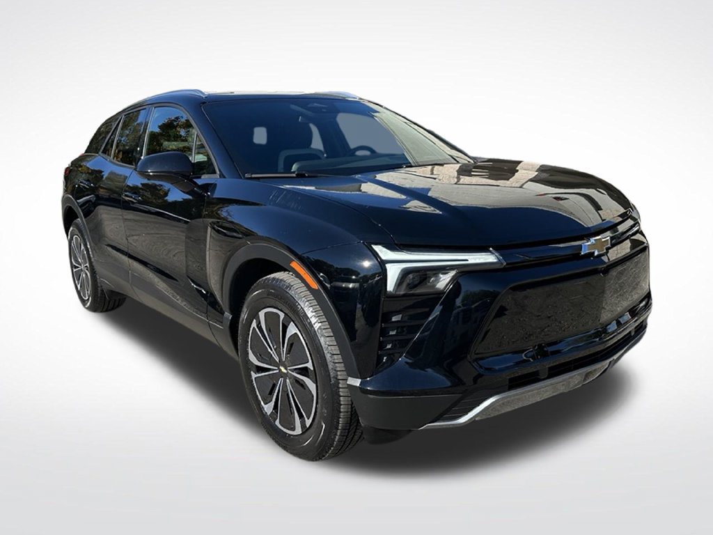 Used 2025 Chevrolet Blazer EV LT AWD/4WD image 8