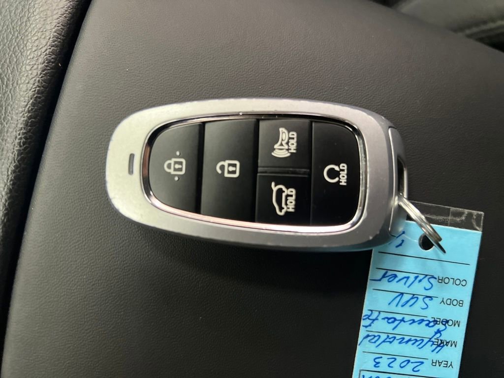 Used 2023 Hyundai Santa Fe SEL image 31