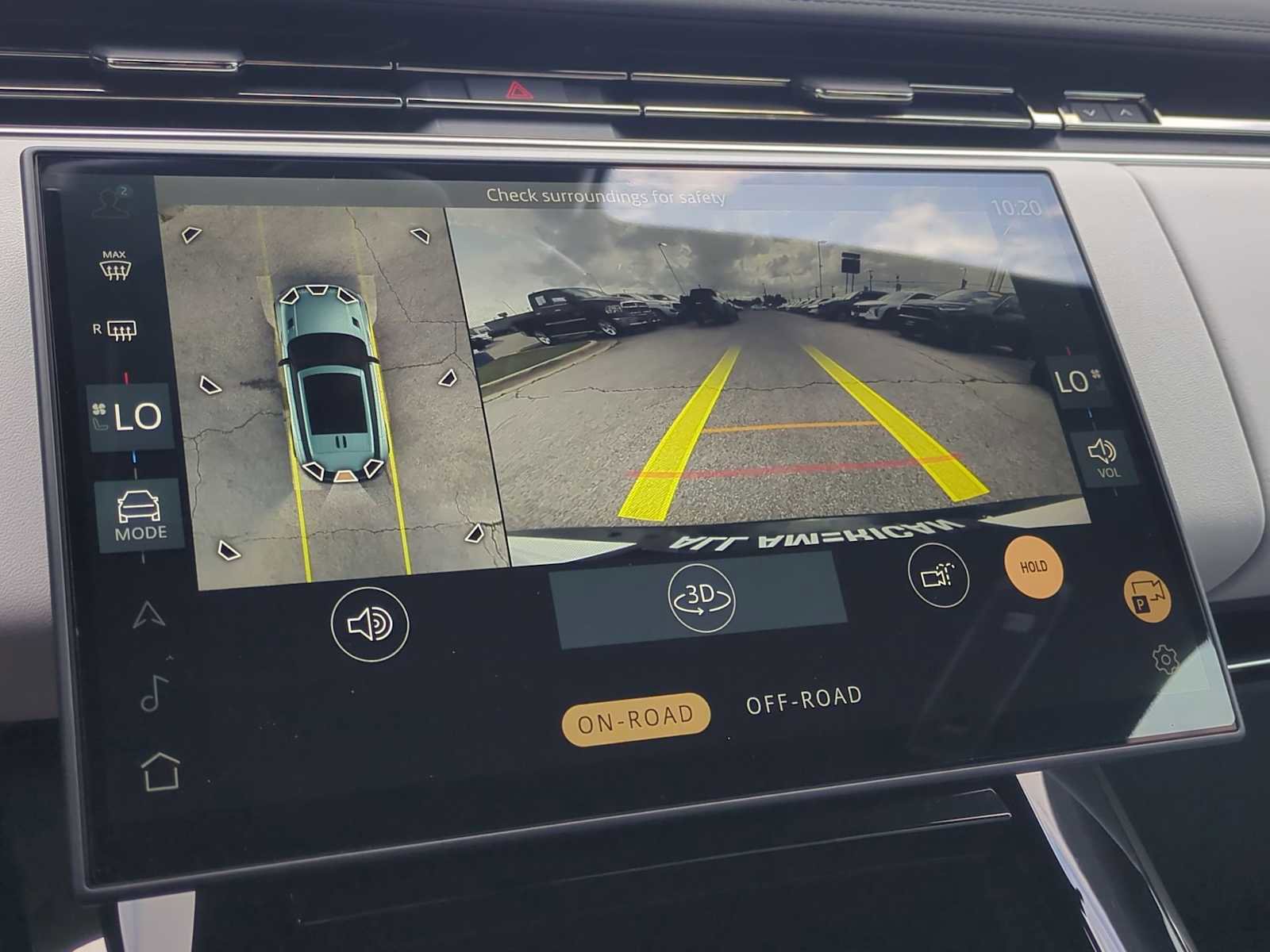 Used 2025 Land Rover Range Rover Sport Dynamic SE image 14