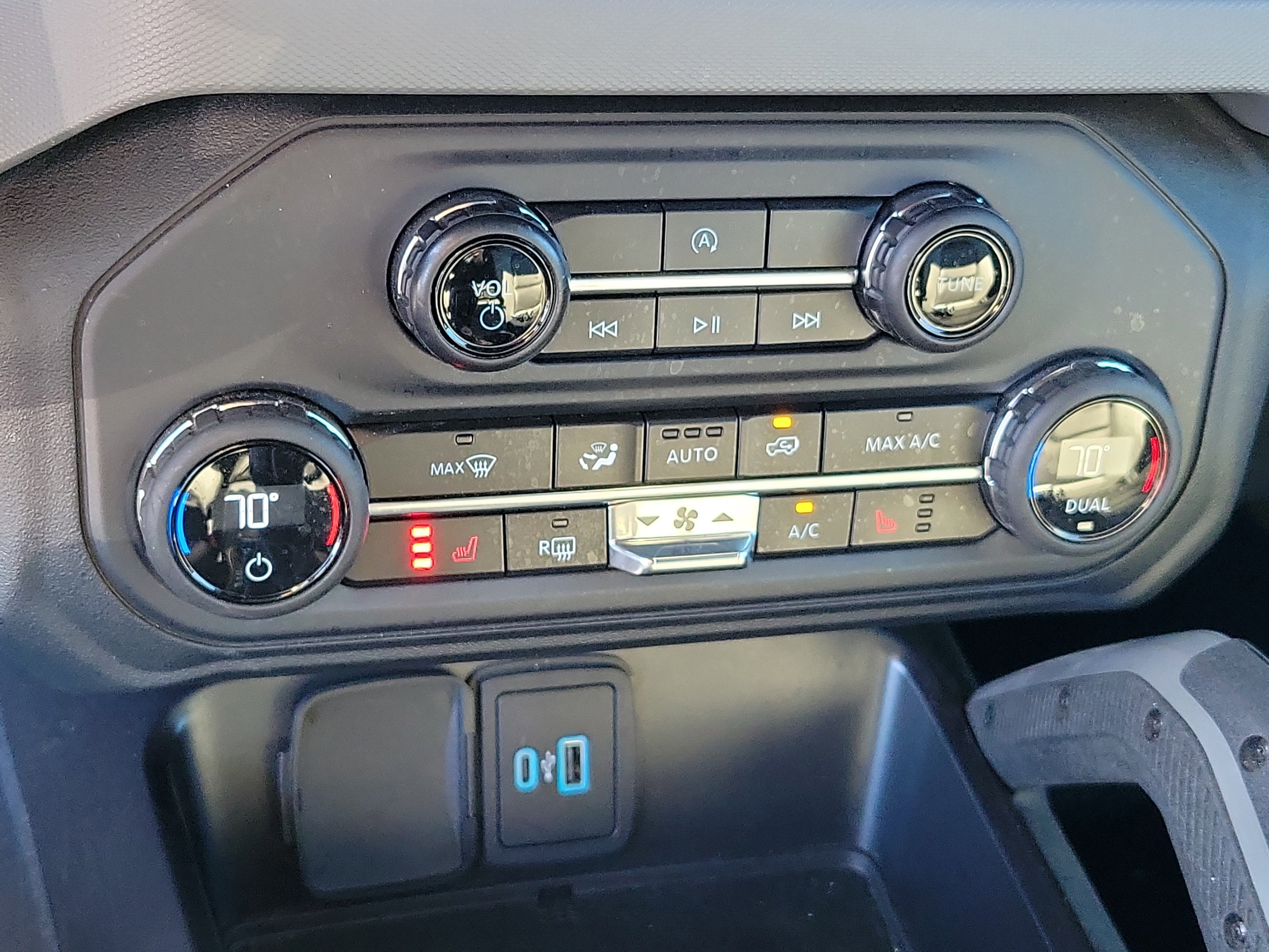 Used 2024 Ford Bronco Big Bend AWD/4WD image 26