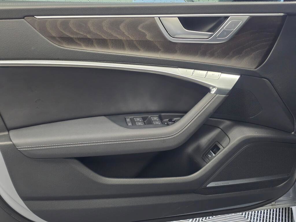Used 2022 Audi A7 3.0T Premium Plus AWD/4WD image 36