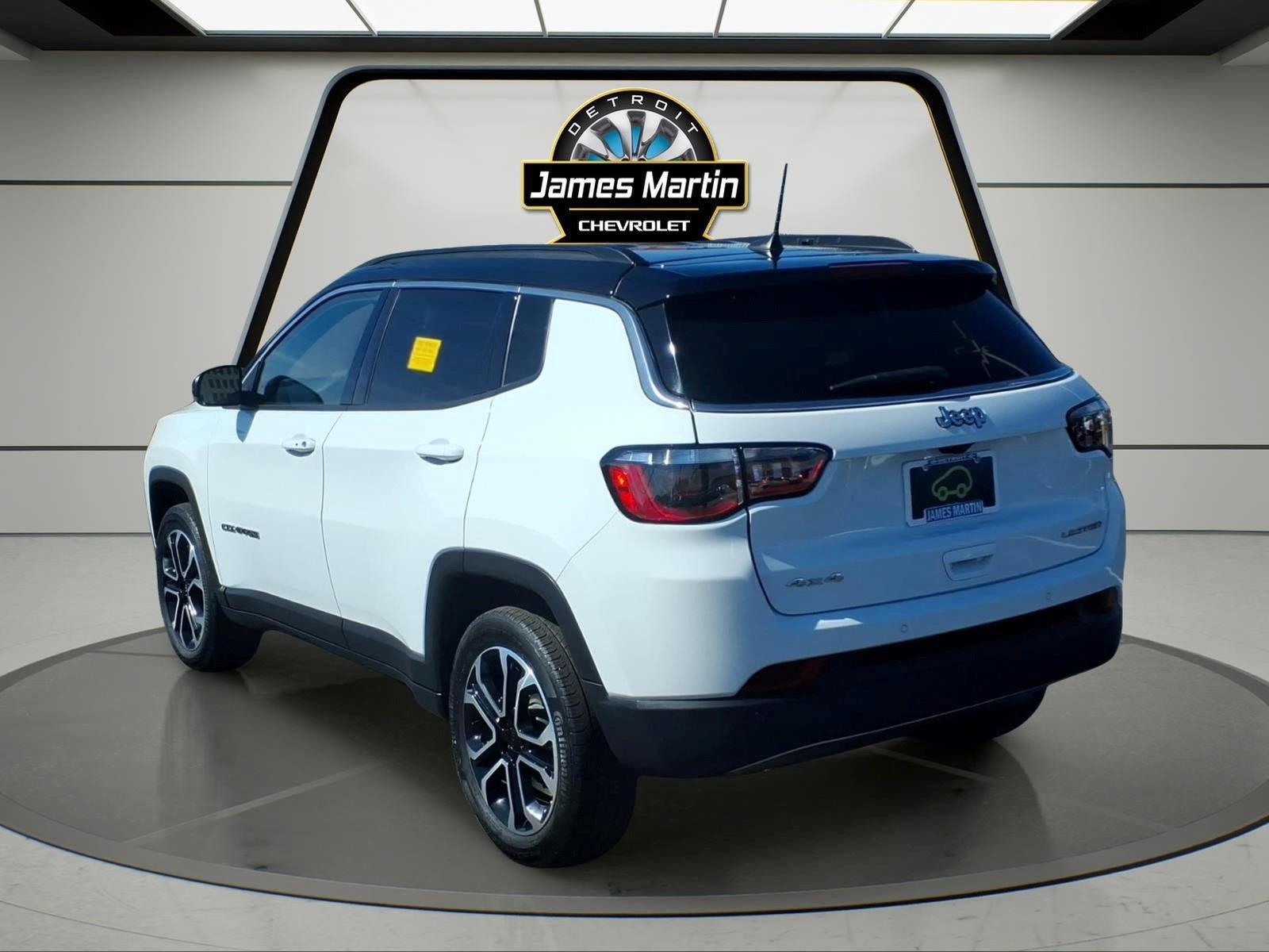 Used 2024 Jeep Compass Limited AWD/4WD image 6