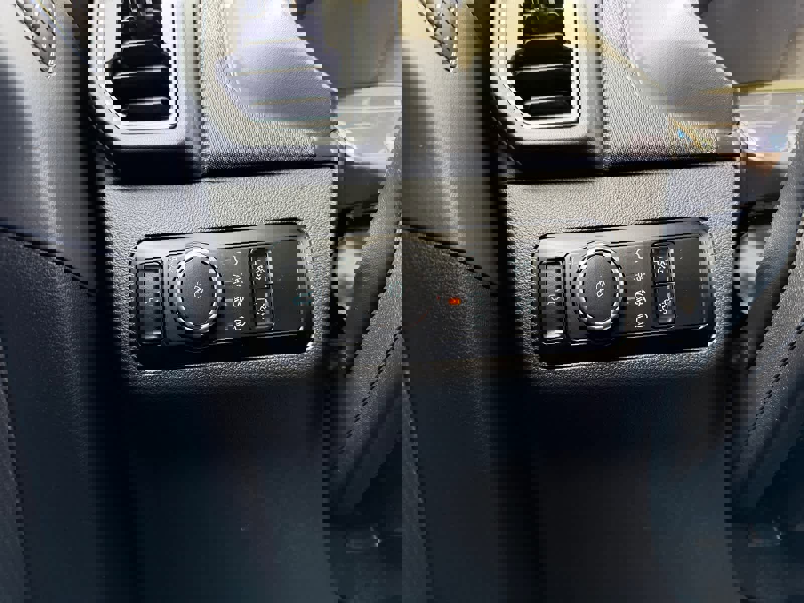 Used 2023 Ford Bronco Sport Outer Banks w/ Tech Package image 21