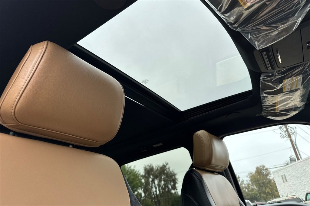 New 2025 Ford F250 Lariat w/ Lariat Ultimate Package image 13