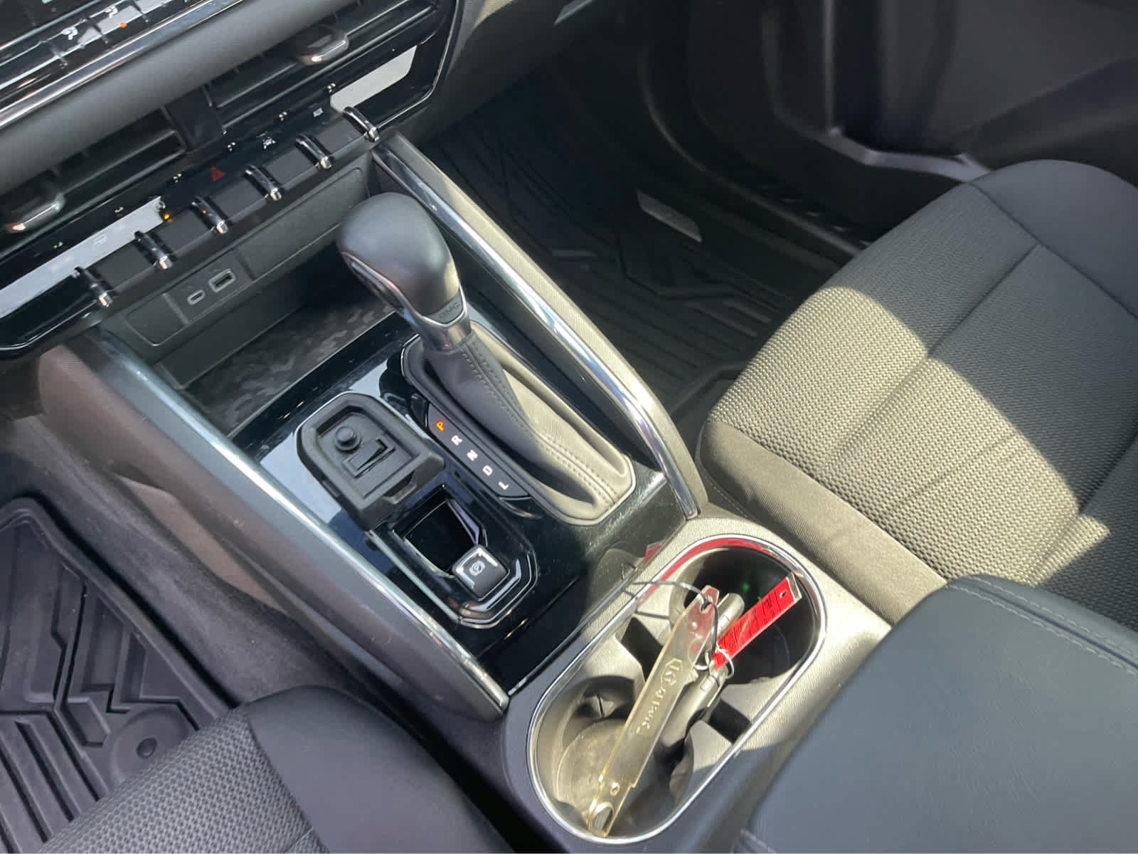 Used 2023 GMC Canyon Elevation w/ Trailering Package RWD image 16