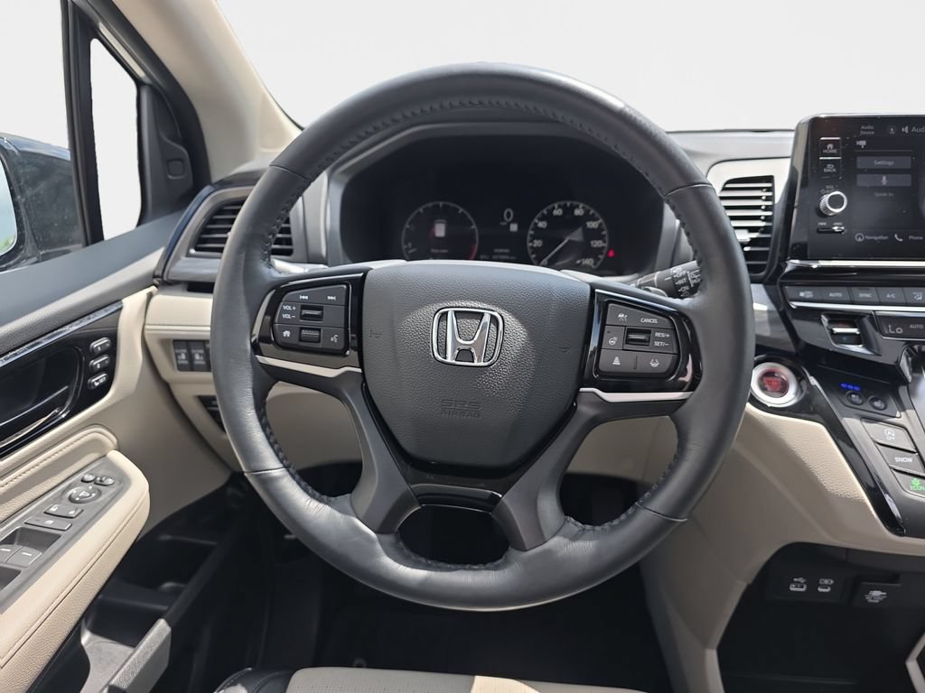 Certified 2025 Honda Odyssey Elite image 11