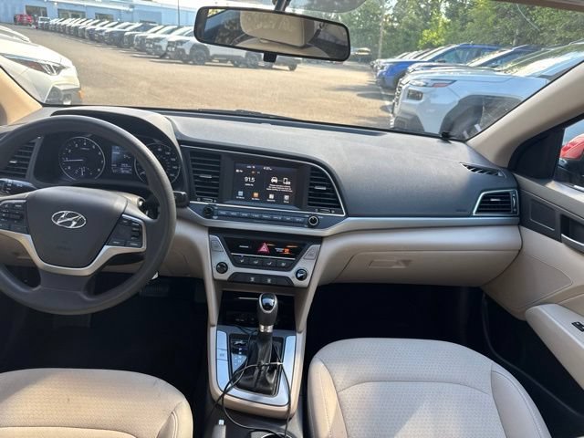 Used 2017 Hyundai Elantra SE FWD image 21