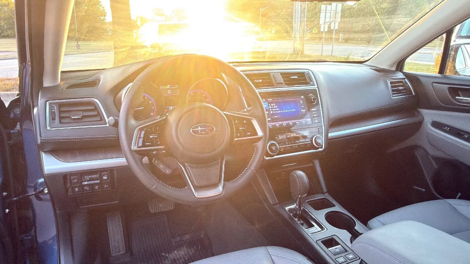 Used 2019 Subaru Outback 2.5i Limited AWD/4WD image 11