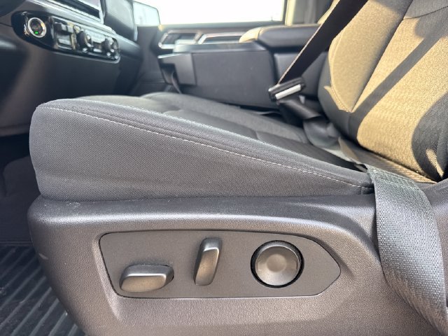 Used 2025 Chevrolet Silverado 1500 LT w/ All Star Edition Plus AWD/4WD image 15