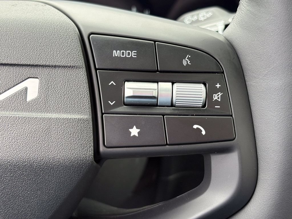 New 2026 Kia Sportage SX FWD image 24