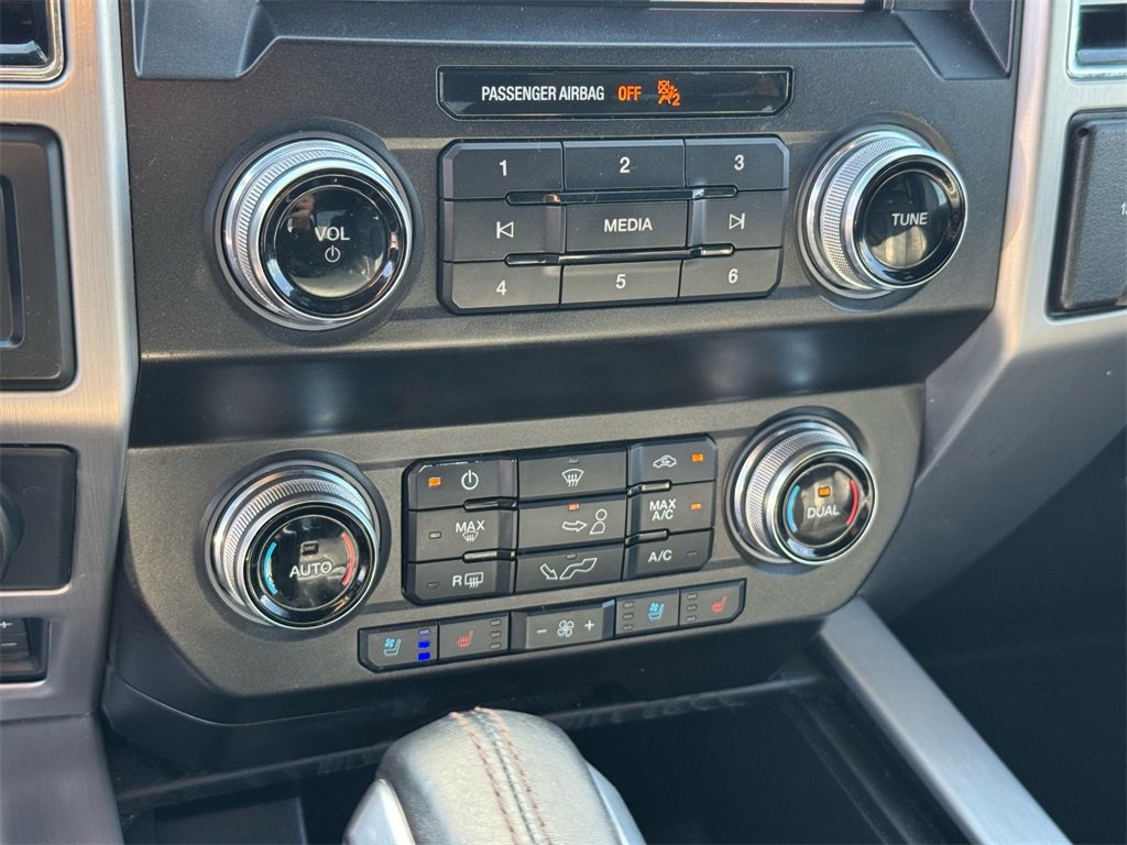 Used 2020 Ford F150 Platinum w/ Equipment Group 701A Luxury image 30