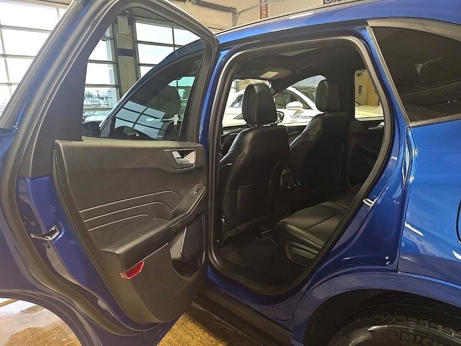 Used 2023 Ford Escape ST-Line w/ Tech Pack #1 image 28