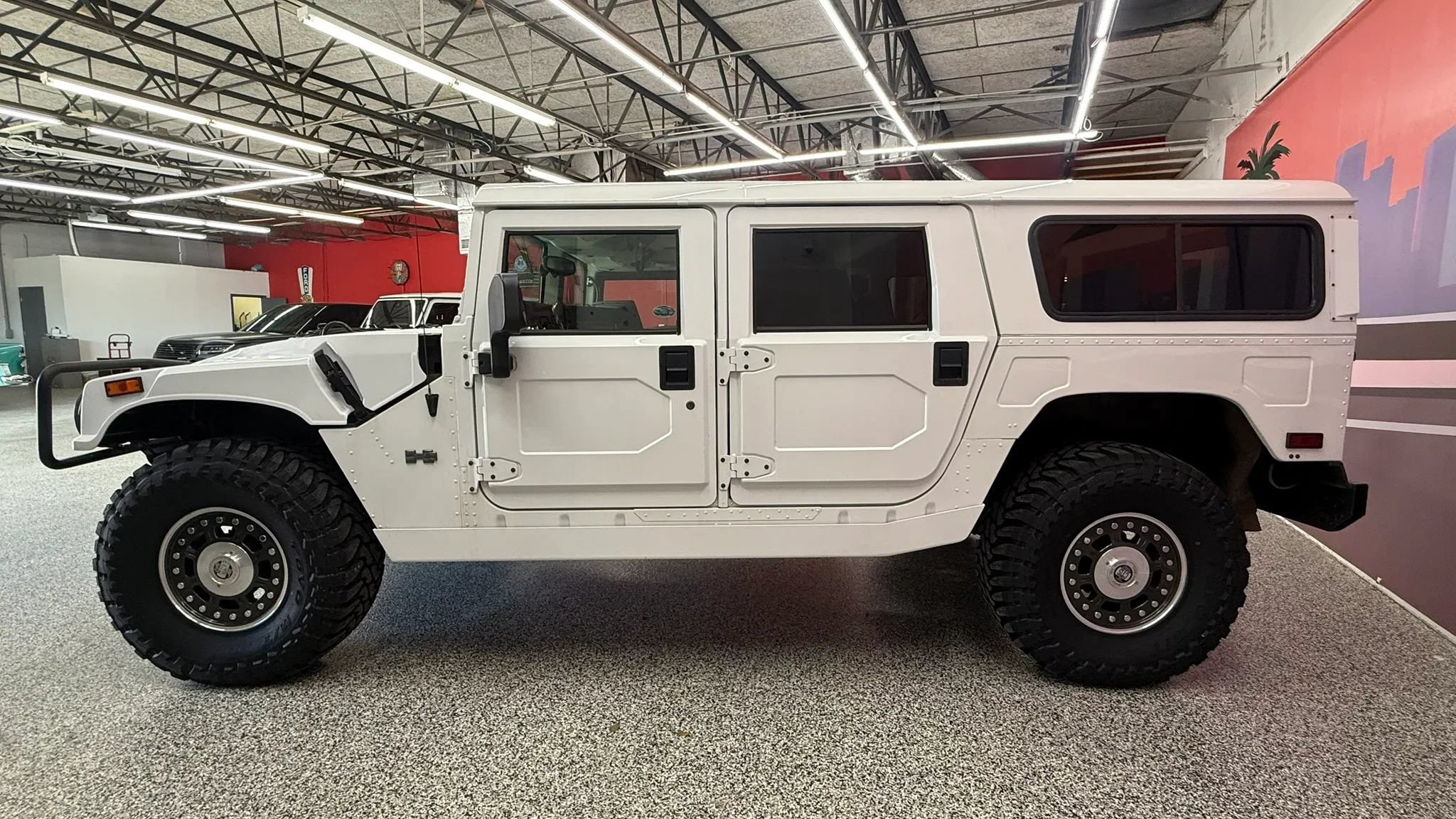 Used 2006 HUMMER H1 4-Door Wagon AWD/4WD image 6