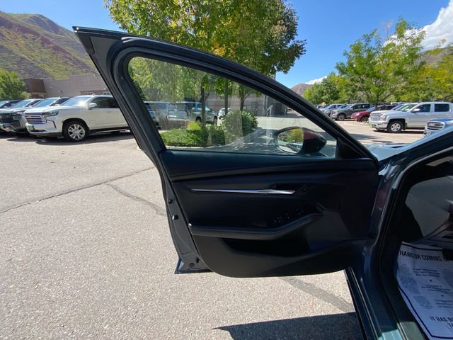 Used 2024 MAZDA MAZDA3 s image 22