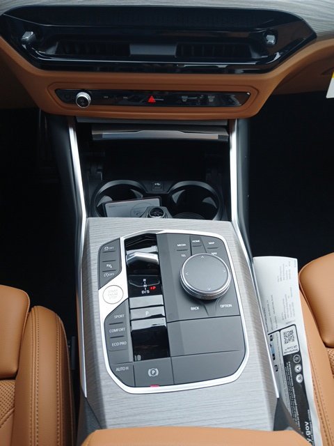 New 2026 BMW 330i Sedan w/ M Sport Package RWD image 18