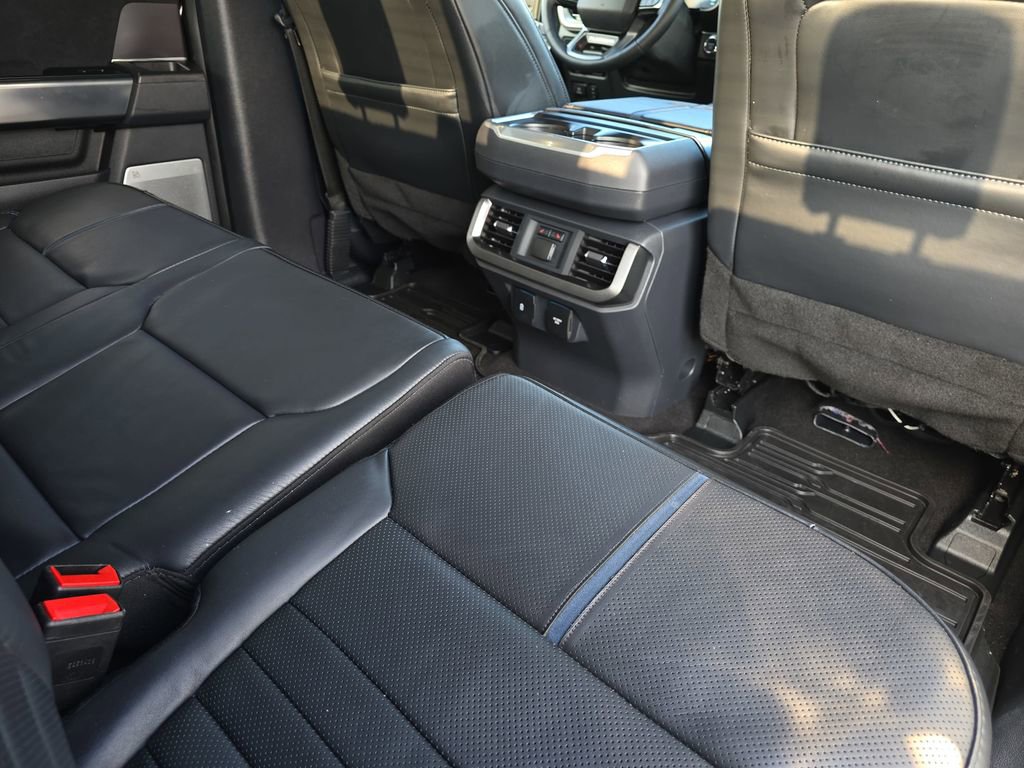 Used 2024 Ford F150 Platinum w/ Equipment Group 702A High image 11