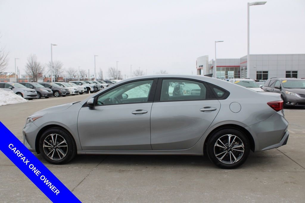Used 2024 Kia Forte LXS image 4