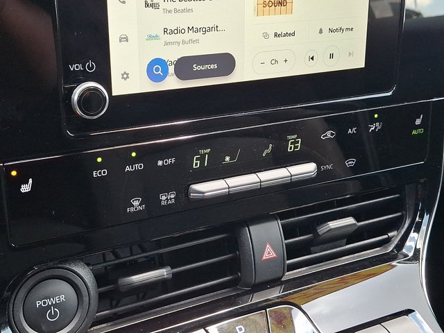 Used 2024 Subaru Solterra AWD/4WD image 15