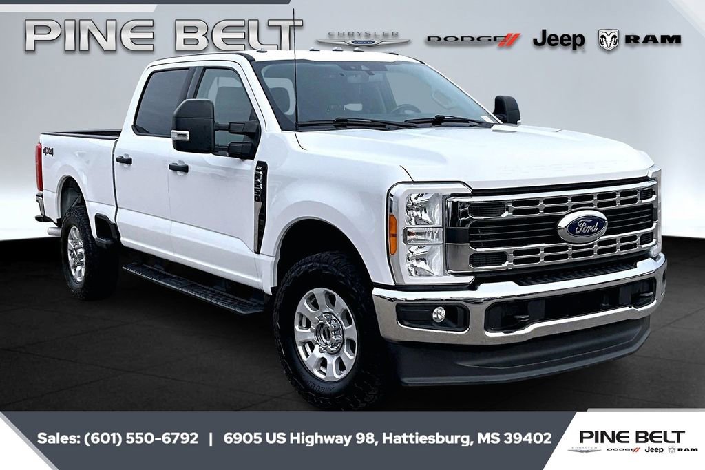 Used 2023 Ford F250 XLT image 1