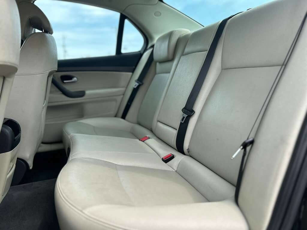 Used 2004 Saab 9-3 Linear FWD image 14