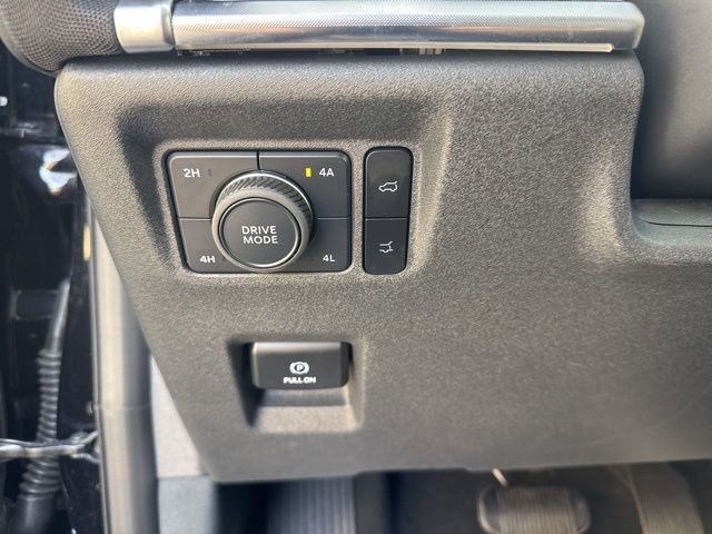 Used 2025 Ford Expedition Platinum image 16