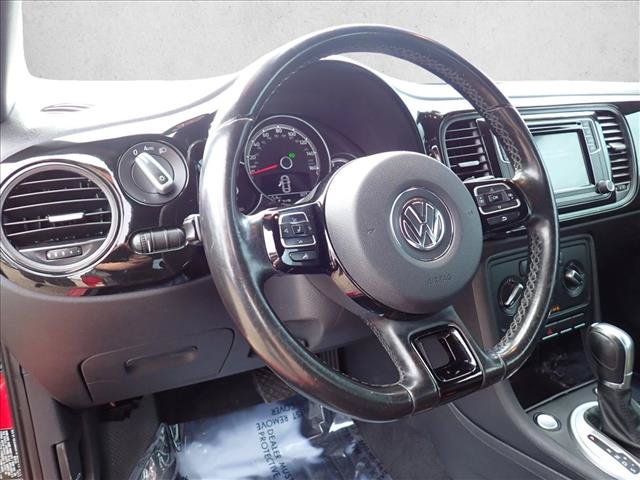 Used 2018 Volkswagen Beetle 2.0T S w/ Style & Comfort Package For S FWD image 10