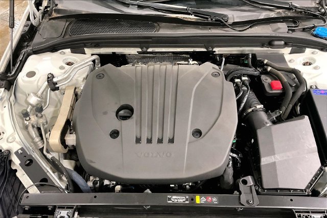 Used 2024 Volvo S60 B5 Plus FWD image 12