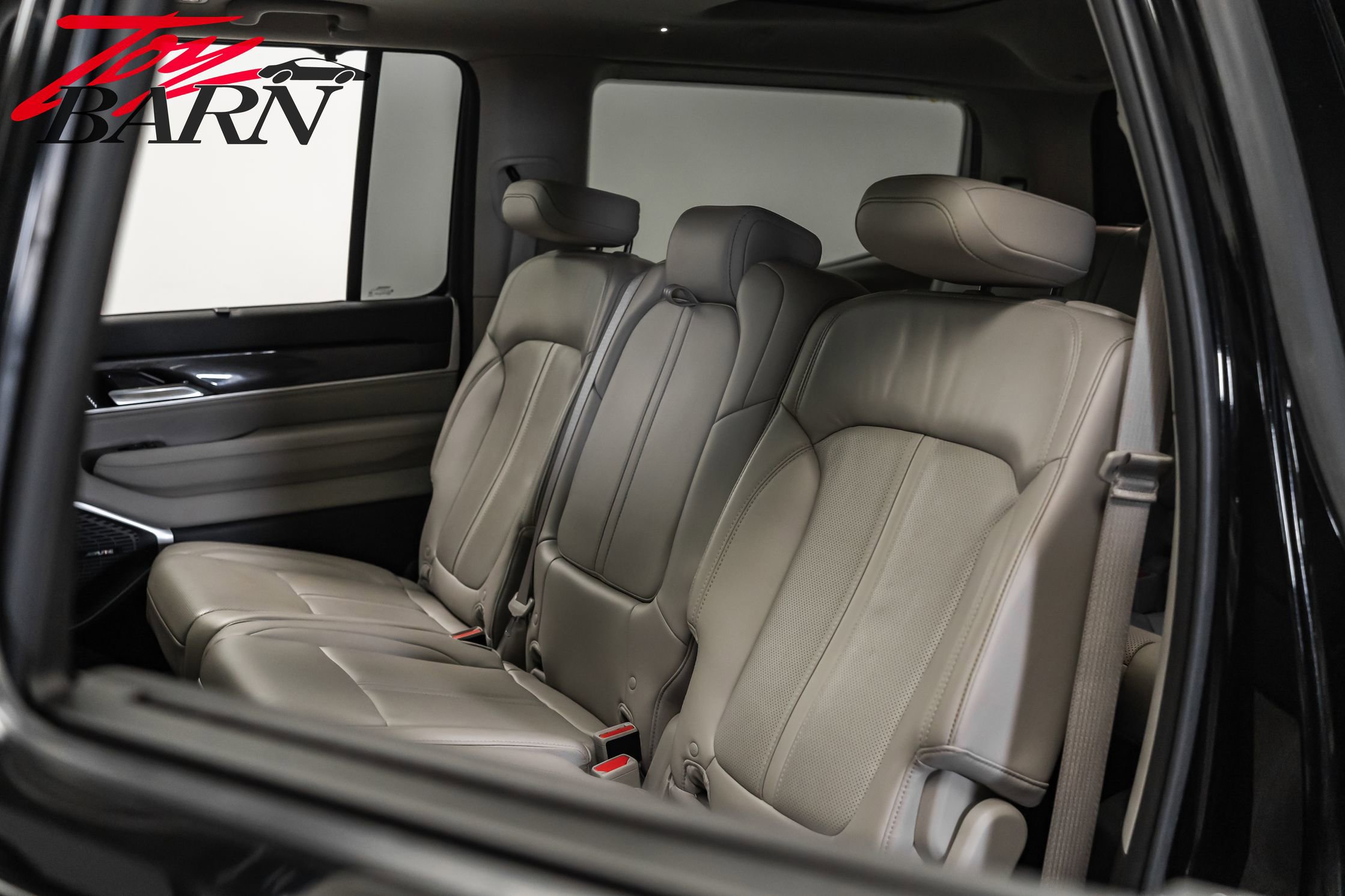 Used 2022 Jeep Wagoneer Series I w/ Convenience Group I image 38