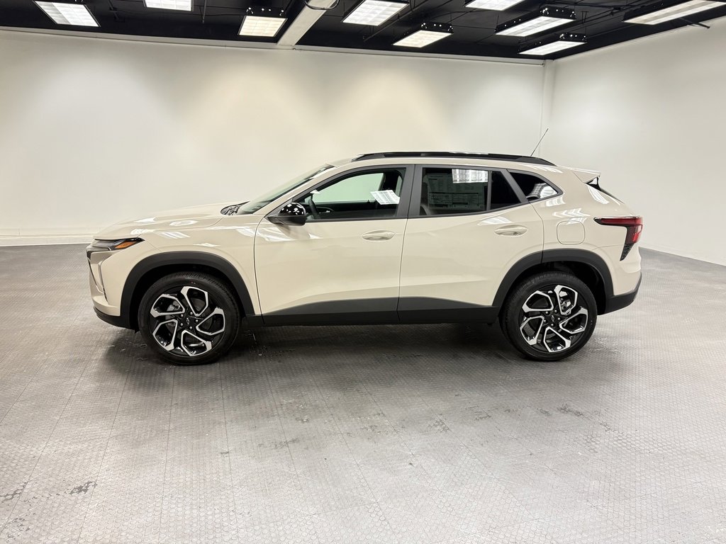 New 2026 Chevrolet Trax RS image 2