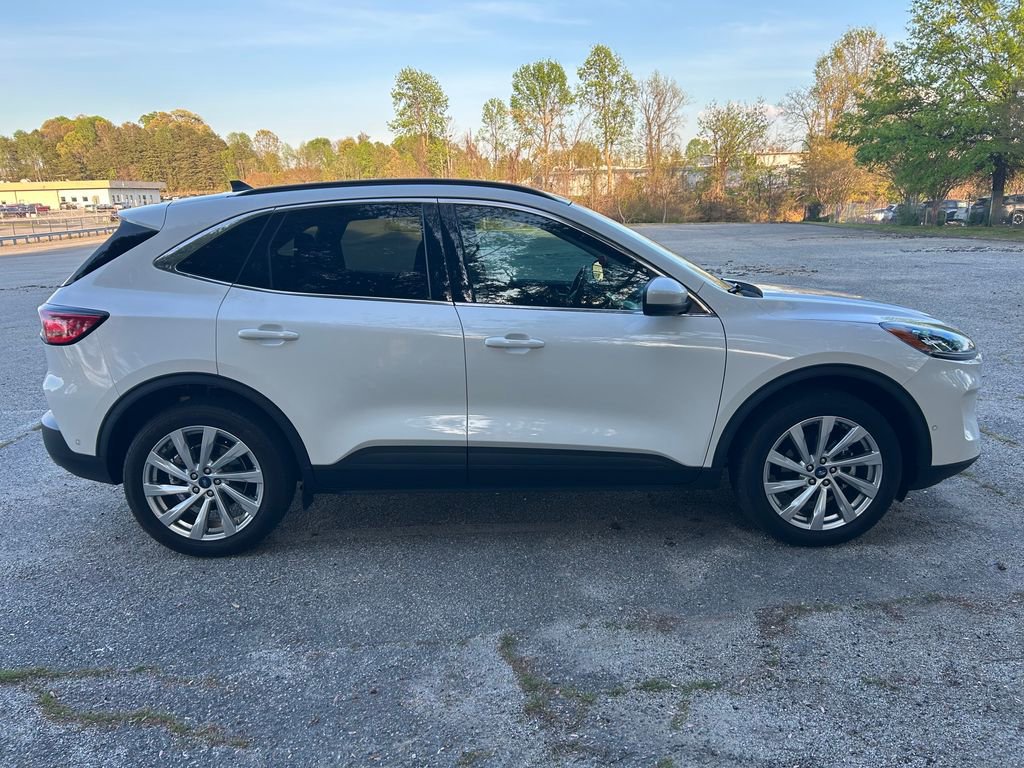 Used 2022 Ford Escape Titanium w/ Titanium Elite Package image 7